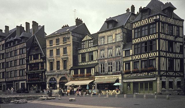 Rouen - Immobilier - CENTURY 21 Harmony – place_Vieux_Marche_et_Musée_Jeanne_d'Arc