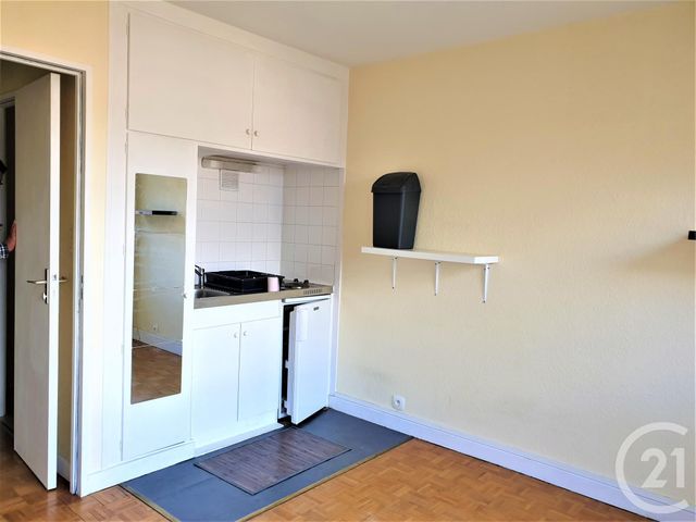 Afficher la photo en grand Appartement F1 à louer - 1 pièce - 19.0 m2 - ROUEN - 76 - HAUTE-NORMANDIE - Century 21 Harmony