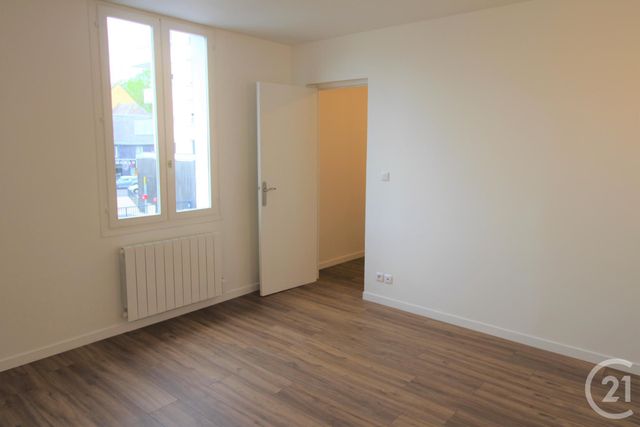 Afficher la photo en grand maison à vendre - 5 pièces - 93.4 m2 - SOTTEVILLE LES ROUEN - 76 - HAUTE-NORMANDIE - Century 21 Harmony