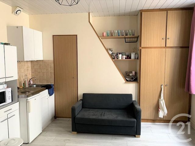 Studio à louer - 1 pièce - 23.0 m2 - ROUEN - 76 - HAUTE-NORMANDIE - Century 21 Harmony Studio à louer - 1 pièce - 23.0 m2 - ROUEN - 76 - HAUTE-NORMANDIE - Century 21 Harmony