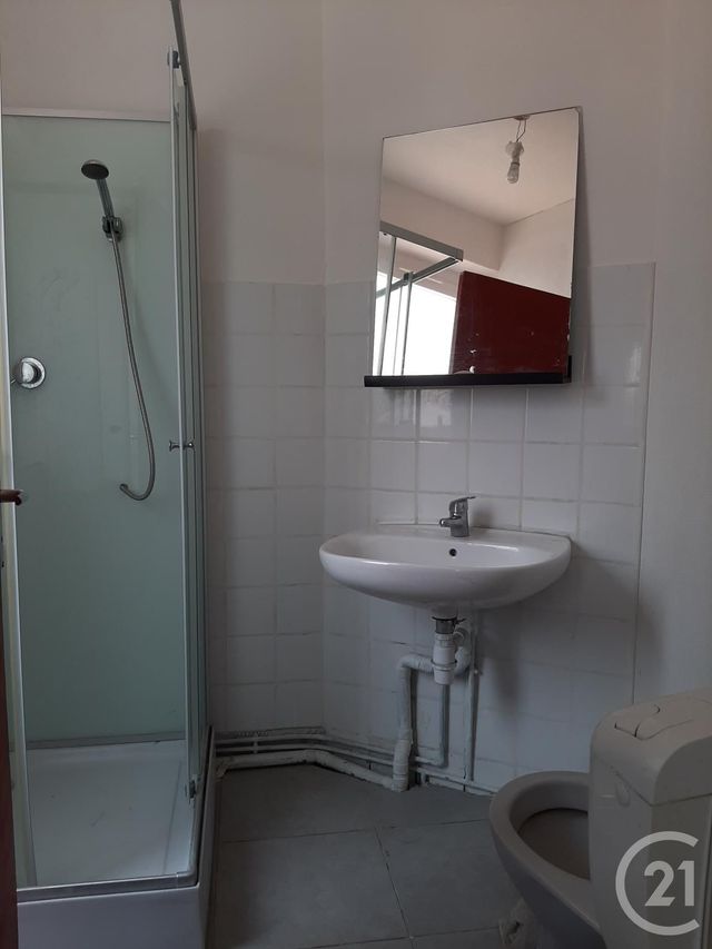 Afficher la photo en grand immeuble à vendre - 200.0 m2 - LE PETIT QUEVILLY - 76 - HAUTE-NORMANDIE - Century 21 Harmony