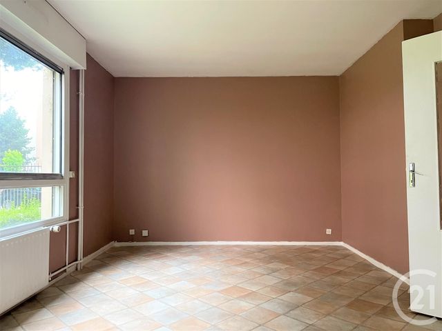Afficher la photo en grand Appartement F2 à louer - 2 pièces - 57.0 m2 - LE PETIT QUEVILLY - 76 - HAUTE-NORMANDIE - Century 21 Harmony