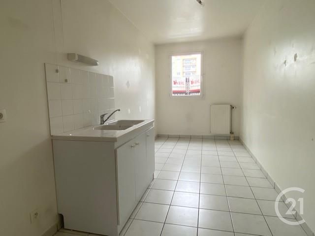 Afficher la photo en grand Appartement F4 à vendre - 4 pièces - 85.23 m2 - ROUEN - 76 - HAUTE-NORMANDIE - Century 21 Harmony