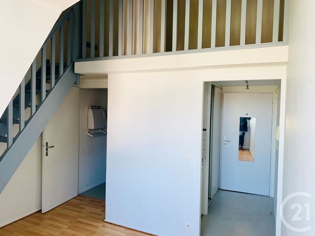 Afficher la photo en grand Appartement F1 à louer - 1 pièce - 25.72 m2 - LE PETIT QUEVILLY - 76 - HAUTE-NORMANDIE - Century 21 Harmony