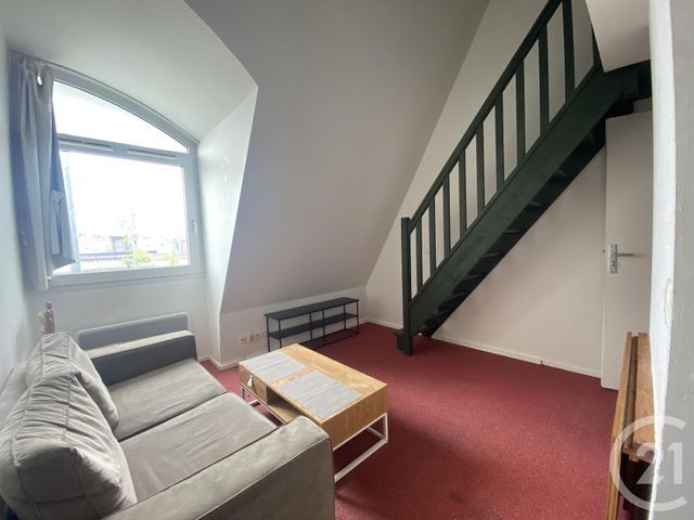 Afficher la photo en grand Appartement Duplex à louer - 2 pièces - 25.6 m2 - LE PETIT QUEVILLY - 76 - HAUTE-NORMANDIE - Century 21 Harmony