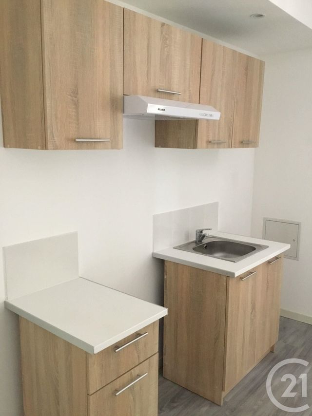 Afficher la photo en grand Appartement F2 à louer - 2 pièces - 35.0 m2 - ROUEN - 76 - HAUTE-NORMANDIE - Century 21 Harmony