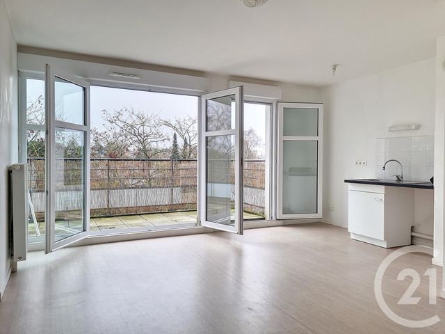 Appartement F4 à louer - 4 pièces - 76.03 m2 - MONT ST AIGNAN - 76 - HAUTE-NORMANDIE - Century 21 Harmony