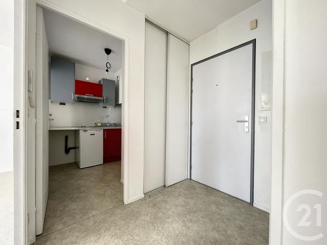 Afficher la photo en grand Appartement T2 à vendre - 2 pièces - 36.51 m2 - LE PETIT QUEVILLY - 76 - HAUTE-NORMANDIE - Century 21 Harmony