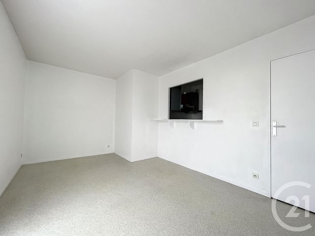 Afficher la photo en grand Appartement T2 à vendre - 2 pièces - 36.51 m2 - LE PETIT QUEVILLY - 76 - HAUTE-NORMANDIE - Century 21 Harmony