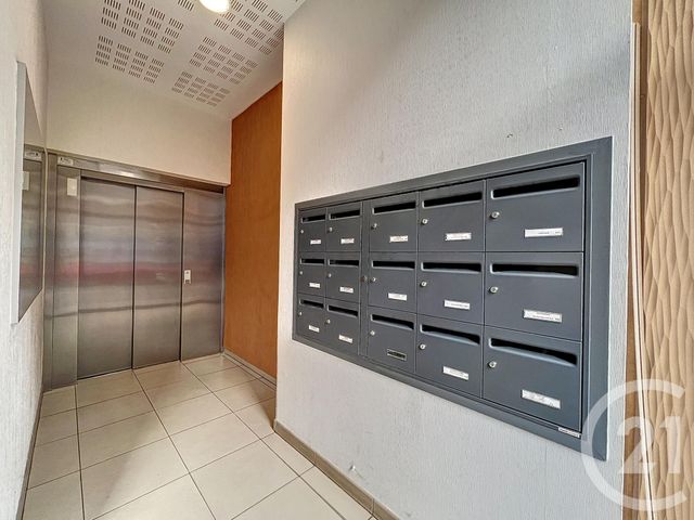 Afficher la photo en grand Appartement F1 à vendre - 1 pièce - 24.8 m2 - 76 - HAUTE-NORMANDIE - Century 21 Harmony