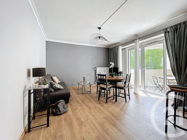 Afficher la photo en grand Appartement F3 à vendre - 3 pièces - 64.4 m2 - LE PETIT QUEVILLY - 76 - HAUTE-NORMANDIE - Century 21 Harmony