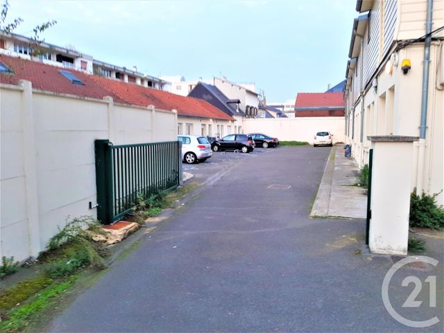 parking à louer - 15.0 m2 - ROUEN - 76 - HAUTE-NORMANDIE - Century 21 Harmony