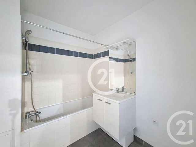 Appartement F3 à vendre - 3 pièces - 61.25 m2 - ROUEN - 76 - HAUTE-NORMANDIE - Century 21 Harmony