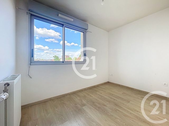 Appartement T3 à vendre - 3 pièces - 64.0 m2 - SOTTEVILLE LES ROUEN - 76 - HAUTE-NORMANDIE - Century 21 Harmony