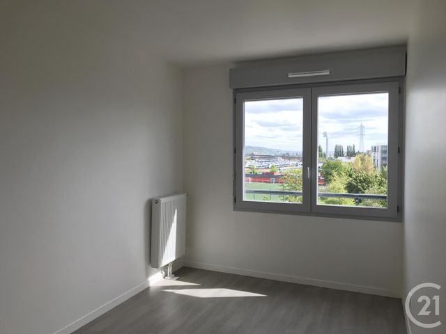 Afficher la photo en grand Appartement F3 à louer - 3 pièces - 57.9 m2 - ROUEN - 76 - HAUTE-NORMANDIE - Century 21 Harmony