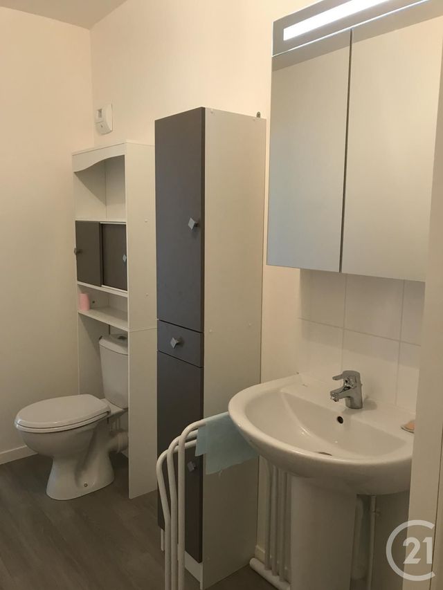 Afficher la photo en grand Appartement F3 à louer - 3 pièces - 57.9 m2 - ROUEN - 76 - HAUTE-NORMANDIE - Century 21 Harmony