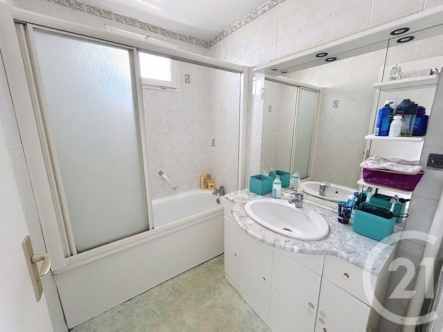 maison à vendre - 6 pièces - 115.19 m2 - SOTTEVILLE LES ROUEN - 76 - HAUTE-NORMANDIE - Century 21 Harmony