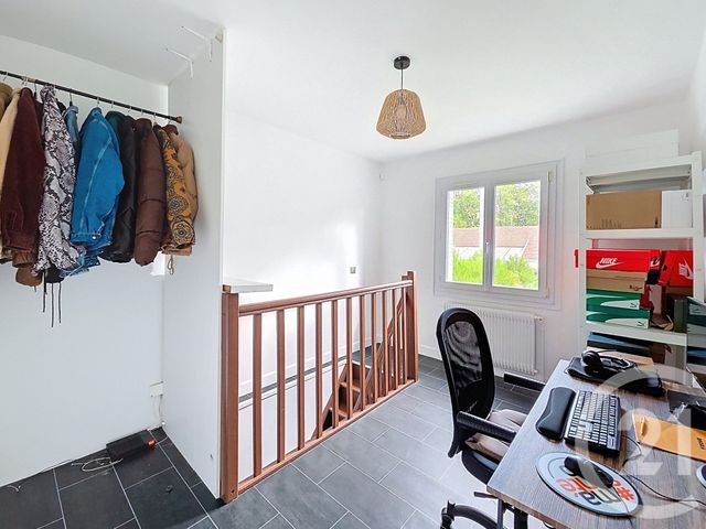 maison à vendre - 4 pièces - 64.0 m2 - ST ETIENNE DU ROUVRAY - 76 - HAUTE-NORMANDIE - Century 21 Harmony