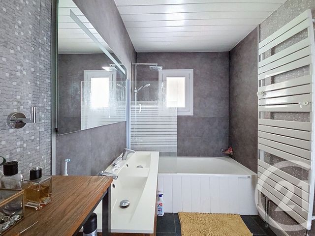 maison à vendre - 4 pièces - 64.0 m2 - ST ETIENNE DU ROUVRAY - 76 - HAUTE-NORMANDIE - Century 21 Harmony