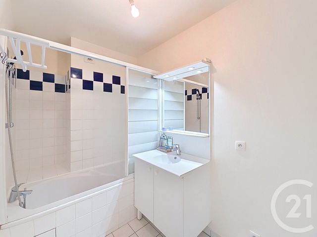 Appartement à vendre - 3 pièces - 73.8 m2 - ROUEN - 76 - HAUTE-NORMANDIE - Century 21 Harmony