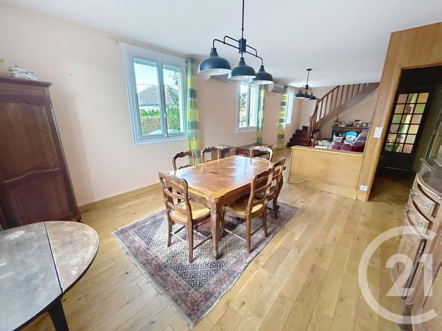 maison à vendre - 7 pièces - 125.16 m2 - ST ETIENNE DU ROUVRAY - 76 - HAUTE-NORMANDIE - Century 21 Harmony