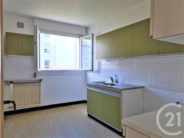 Appartement F4 à vendre - 4 pièces - 76.0 m2 - ROUEN - 76 - HAUTE-NORMANDIE - Century 21 Harmony