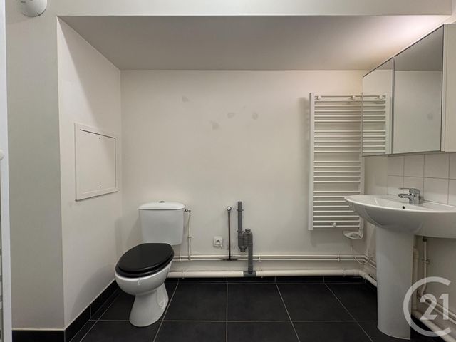 Appartement F1 à louer - 1 pièce - 22.0 m2 - FRANQUEVILLE ST PIERRE - 76 - HAUTE-NORMANDIE - Century 21 Harmony