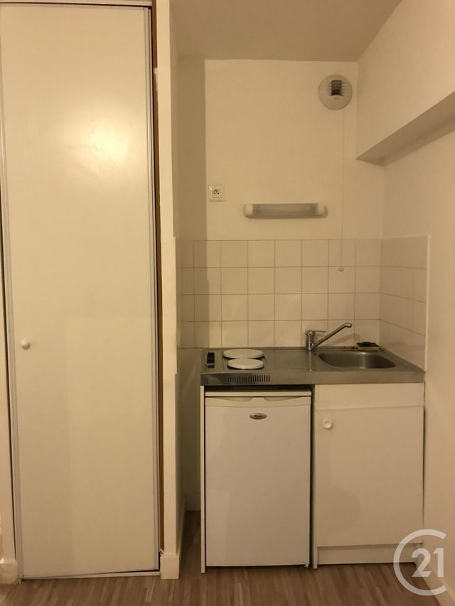 Appartement F1 à louer - 1 pièce - 22.0 m2 - FRANQUEVILLE ST PIERRE - 76 - HAUTE-NORMANDIE - Century 21 Harmony