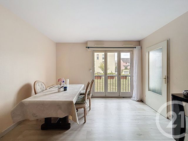 Appartement T5 à vendre - 4 pièces - 82.08 m2 - ROUEN - 76 - HAUTE-NORMANDIE - Century 21 Harmony