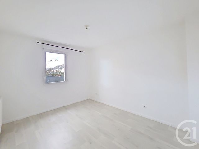 Appartement F2 à vendre - 2 pièces - 45.7 m2 - ST ETIENNE DU ROUVRAY - 76 - HAUTE-NORMANDIE - Century 21 Harmony