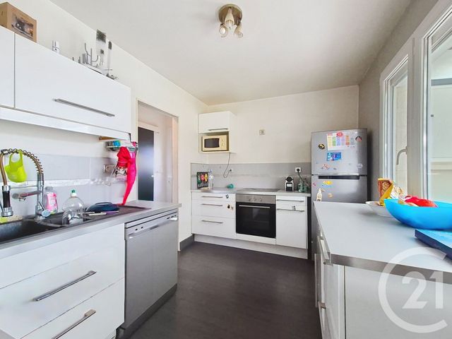 maison à vendre - 3 pièces - 79.0 m2 - ST ETIENNE DU ROUVRAY - 76 - HAUTE-NORMANDIE - Century 21 Harmony