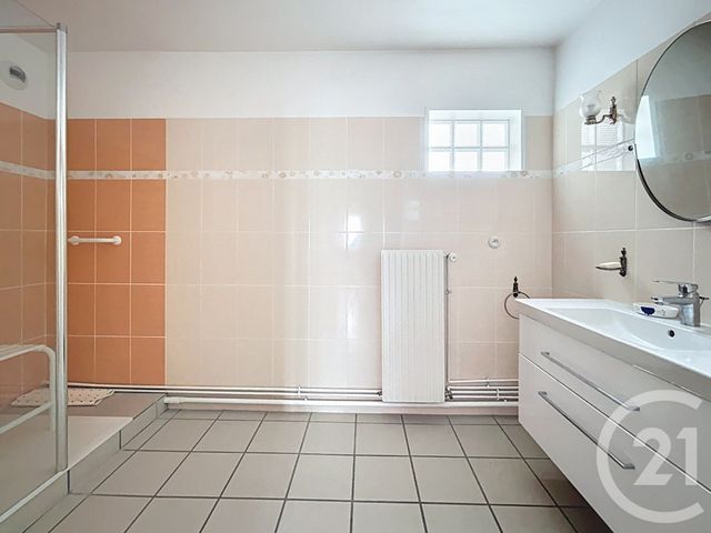 Appartement F5 à vendre - 5 pièces - 103.63 m2 - SOTTEVILLE LES ROUEN - 76 - HAUTE-NORMANDIE - Century 21 Harmony