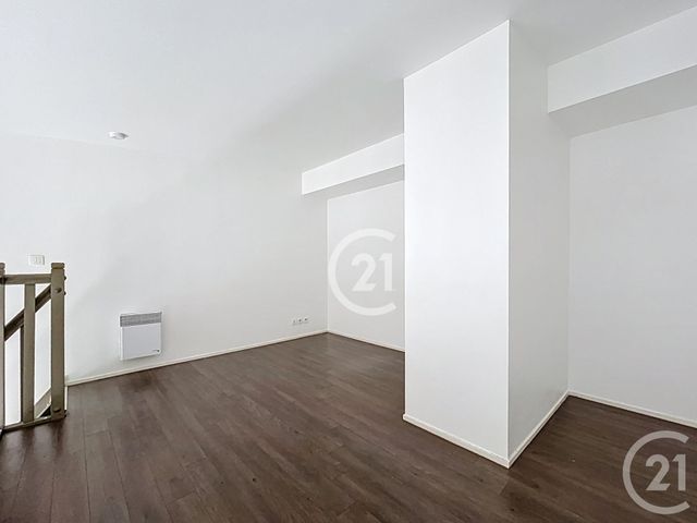 Appartement F1 à louer - 1 pièce - 27.0 m2 - LE PETIT QUEVILLY - 76 - HAUTE-NORMANDIE - Century 21 Harmony