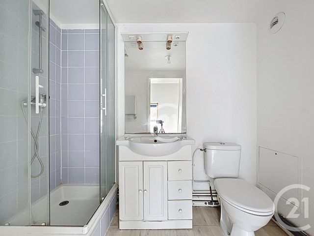 Appartement F1 à louer - 1 pièce - 27.0 m2 - LE PETIT QUEVILLY - 76 - HAUTE-NORMANDIE - Century 21 Harmony