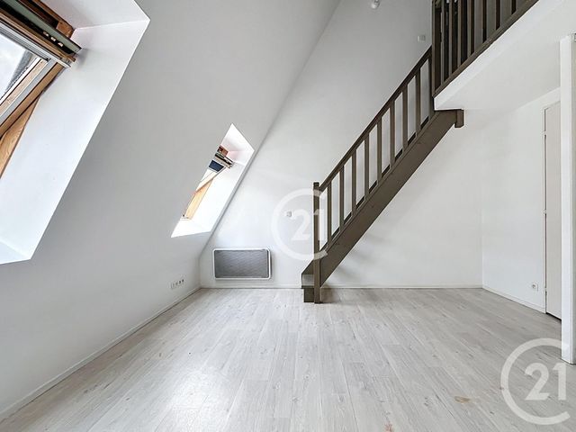 Appartement F1 à louer - 1 pièce - 27.0 m2 - LE PETIT QUEVILLY - 76 - HAUTE-NORMANDIE - Century 21 Harmony