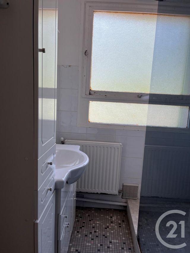 Appartement F4 à louer - 4 pièces - 65.82 m2 - ROUEN - 76 - HAUTE-NORMANDIE - Century 21 Harmony