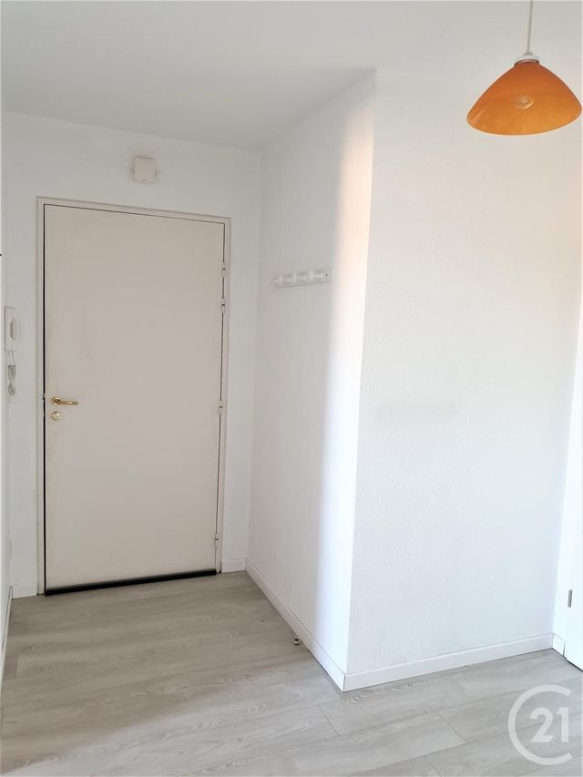 Appartement F3 à louer - 3 pièces - 63.0 m2 - ROUEN - 76 - HAUTE-NORMANDIE - Century 21 Harmony