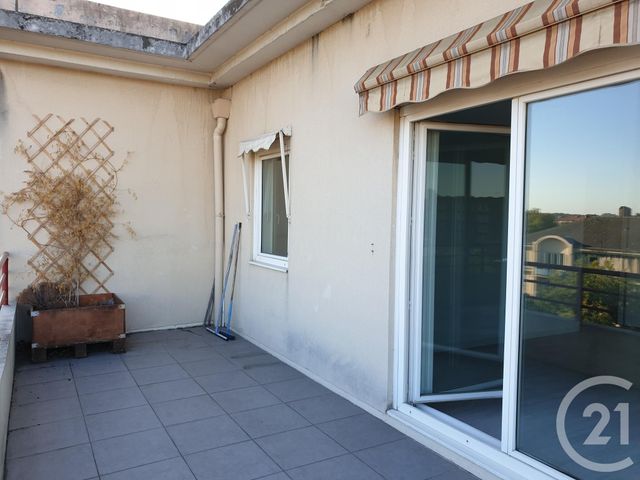 Appartement F3 à louer - 3 pièces - 63.0 m2 - ROUEN - 76 - HAUTE-NORMANDIE - Century 21 Harmony