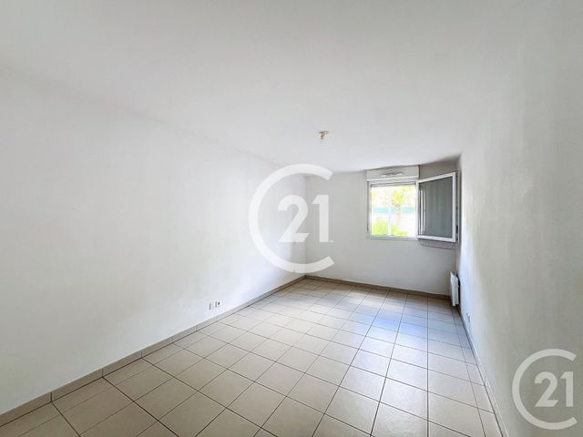 Appartement F3 à louer - 3 pièces - 74.0 m2 - AMFREVILLE LA MI VOIE - 76 - HAUTE-NORMANDIE - Century 21 Harmony