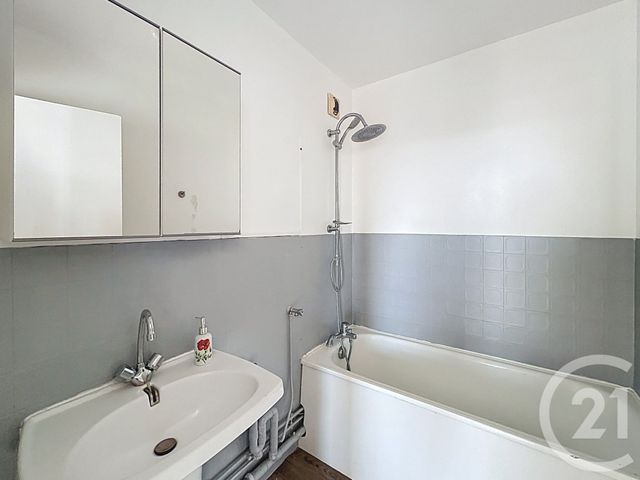 Appartement T2 à vendre - 2 pièces - 56.8 m2 - ROUEN - 76 - HAUTE-NORMANDIE - Century 21 Harmony