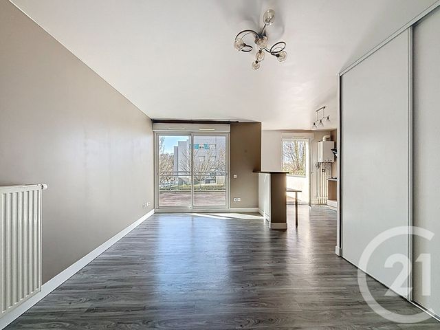 Appartement F3 à vendre - 3 pièces - 62.15 m2 - AMFREVILLE LA MI VOIE - 76 - HAUTE-NORMANDIE - Century 21 Harmony