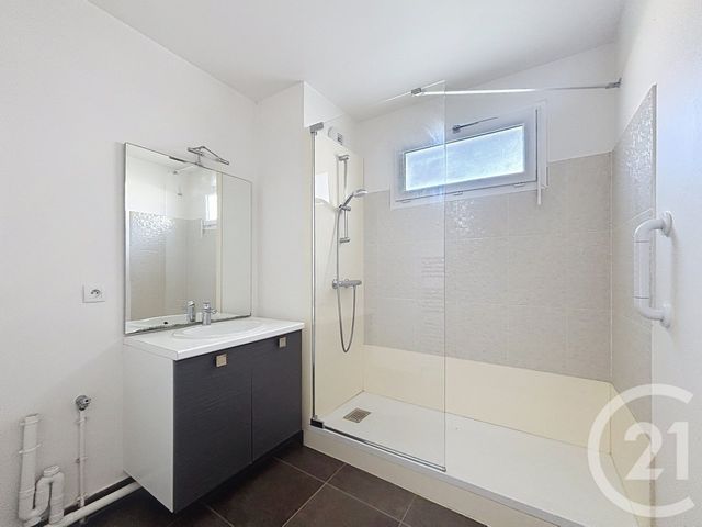 Appartement F3 à vendre - 3 pièces - 62.15 m2 - AMFREVILLE LA MI VOIE - 76 - HAUTE-NORMANDIE - Century 21 Harmony