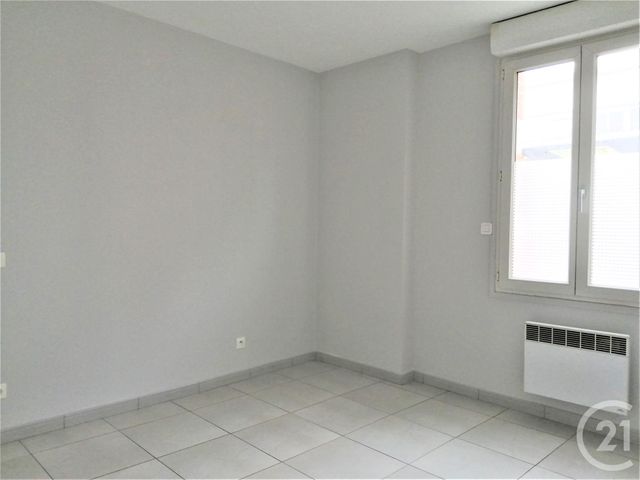 Appartement F2 à louer - 2 pièces - 40.0 m2 - ROUEN - 76 - HAUTE-NORMANDIE - Century 21 Harmony