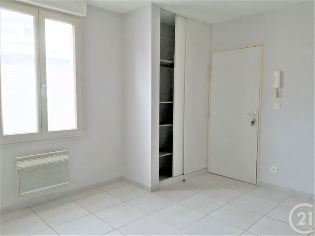 Appartement F2 à louer - 2 pièces - 40.0 m2 - ROUEN - 76 - HAUTE-NORMANDIE - Century 21 Harmony