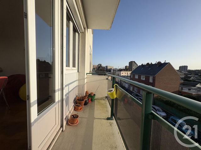 Appartement F3 à louer - 3 pièces - 67.97 m2 - SOTTEVILLE LES ROUEN - 76 - HAUTE-NORMANDIE - Century 21 Harmony