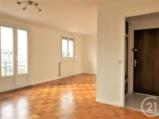 Appartement F3 à louer - 3 pièces - 67.97 m2 - SOTTEVILLE LES ROUEN - 76 - HAUTE-NORMANDIE - Century 21 Harmony
