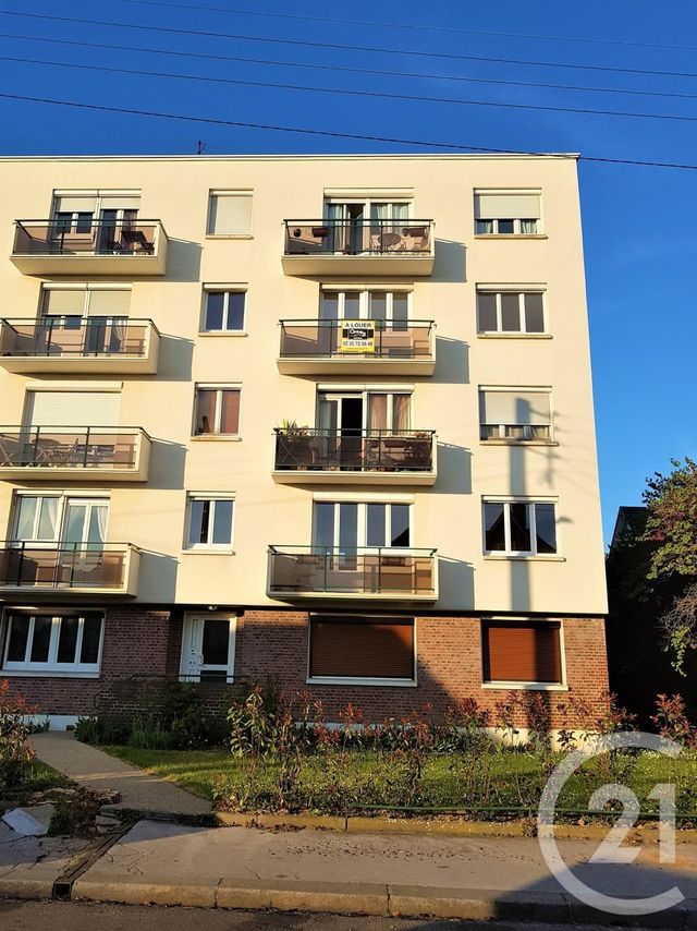 Appartement F3 à louer - 3 pièces - 67.97 m2 - SOTTEVILLE LES ROUEN - 76 - HAUTE-NORMANDIE - Century 21 Harmony