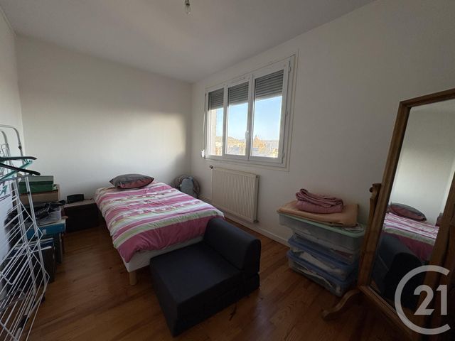 Appartement F3 à louer - 3 pièces - 67.97 m2 - SOTTEVILLE LES ROUEN - 76 - HAUTE-NORMANDIE - Century 21 Harmony