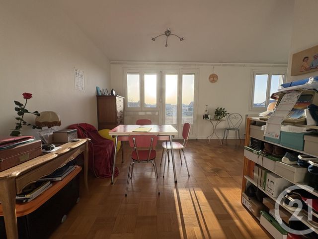 Appartement F3 à louer SOTTEVILLE LES ROUEN