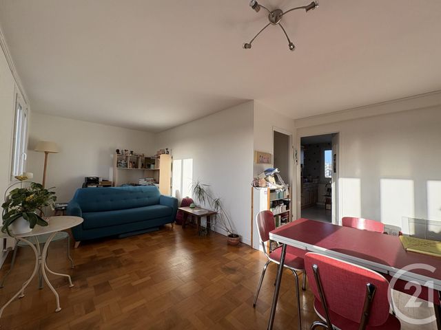 Appartement F3 à louer - 3 pièces - 67.97 m2 - SOTTEVILLE LES ROUEN - 76 - HAUTE-NORMANDIE - Century 21 Harmony